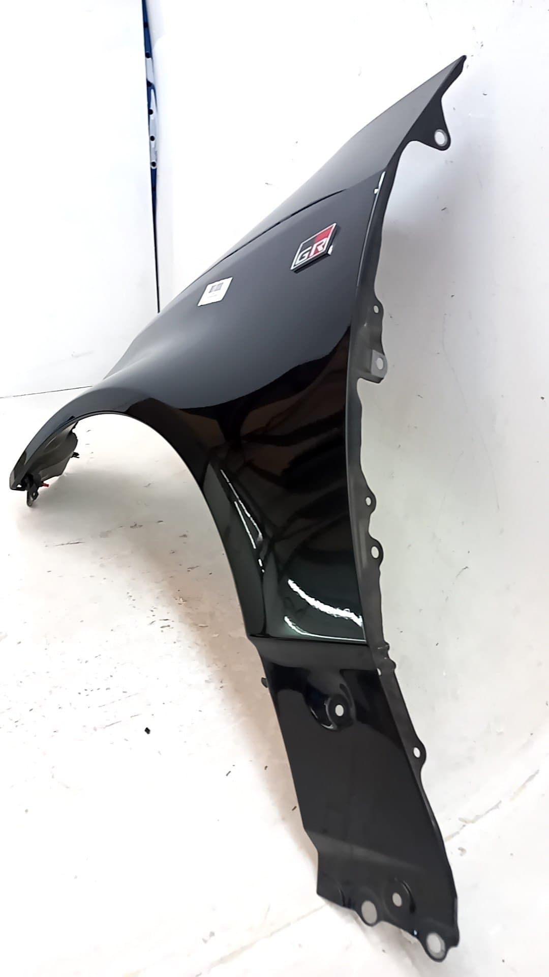 Aleta delantera izquierda TOYOTA YARIS 3