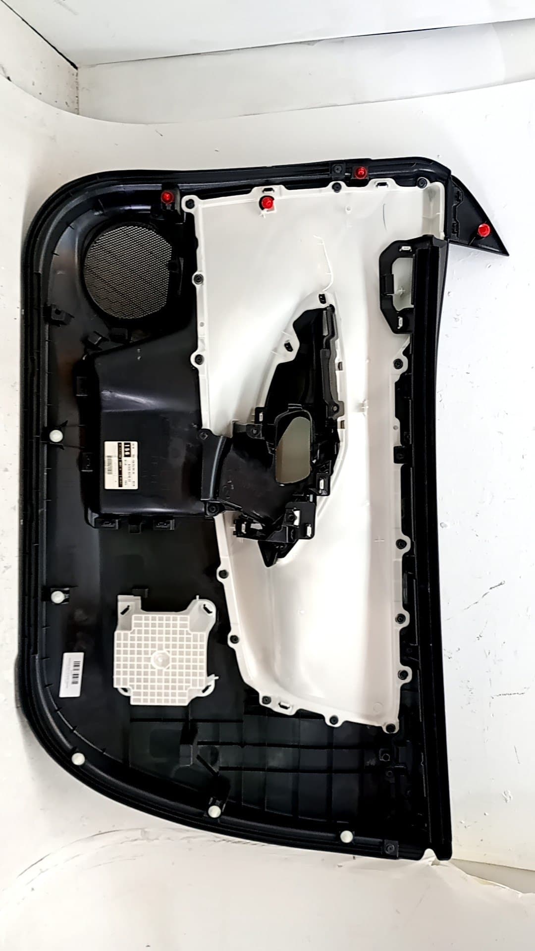 Recambio TOYOTA YARIS ref. 676205CF90C2 3