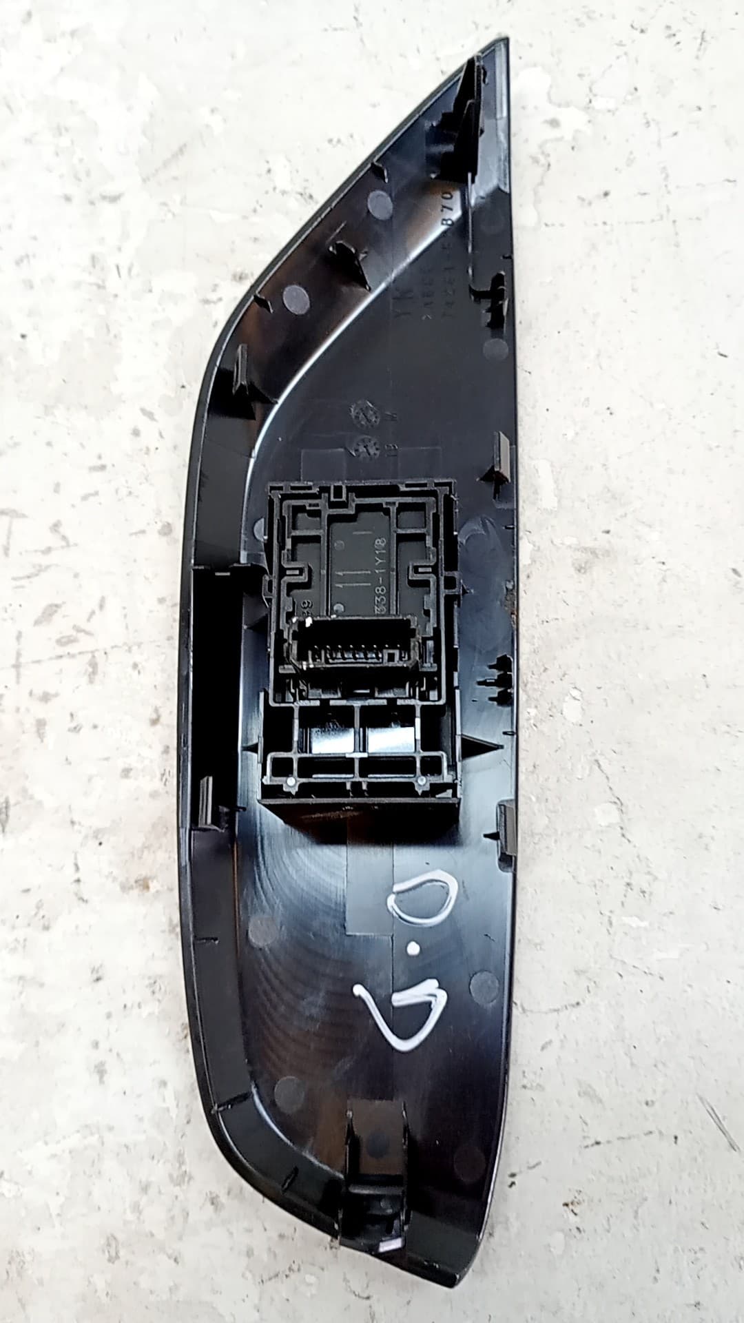 Mando elevalunas delantero derecho TOYOTA YARIS 2