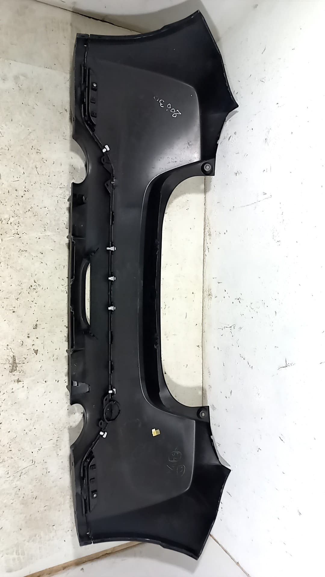 Paragolpes trasero TOYOTA YARIS 3