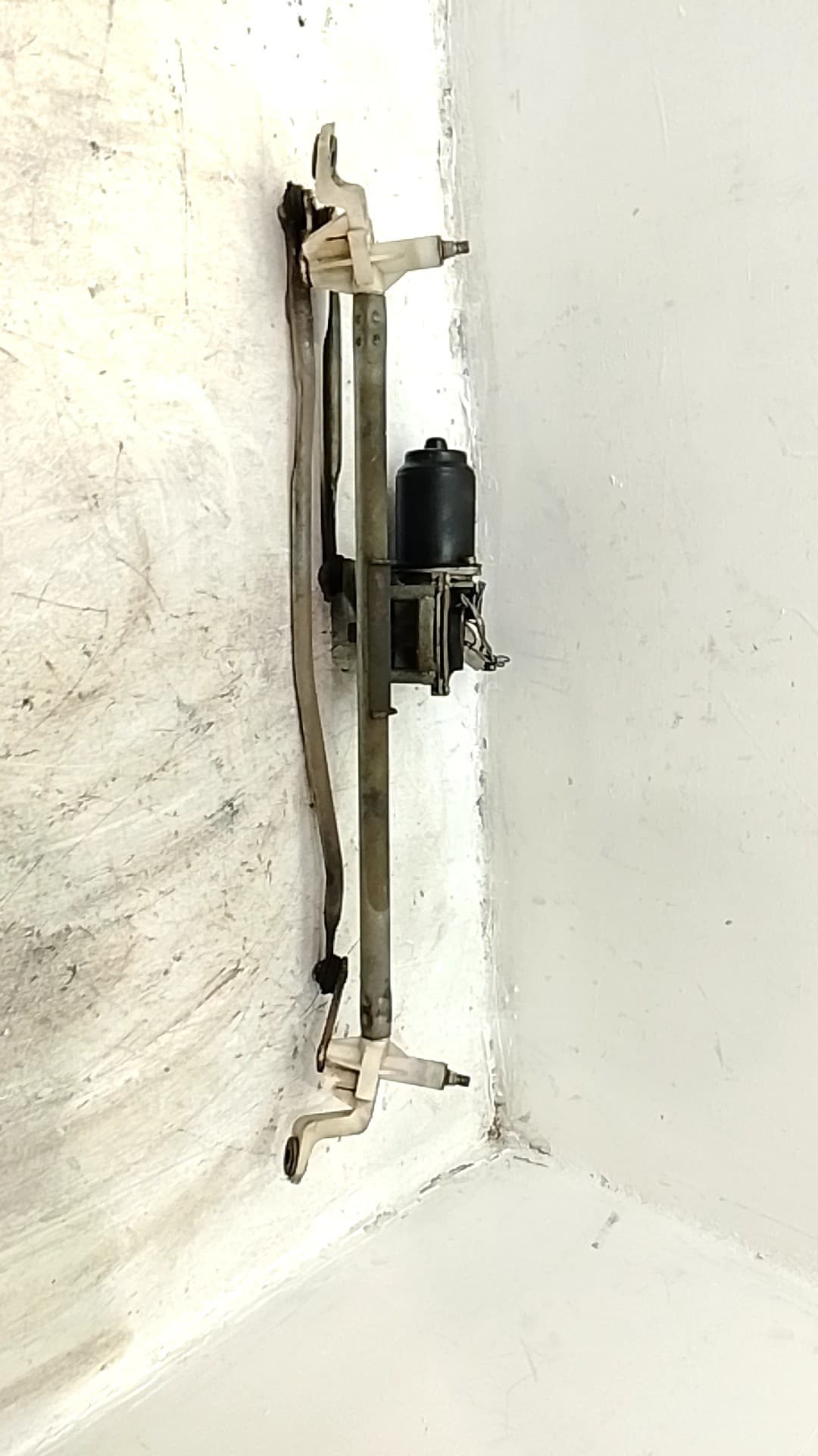 Motor limpia delantero SUZUKI SWIFT SF BERLINA (EA)