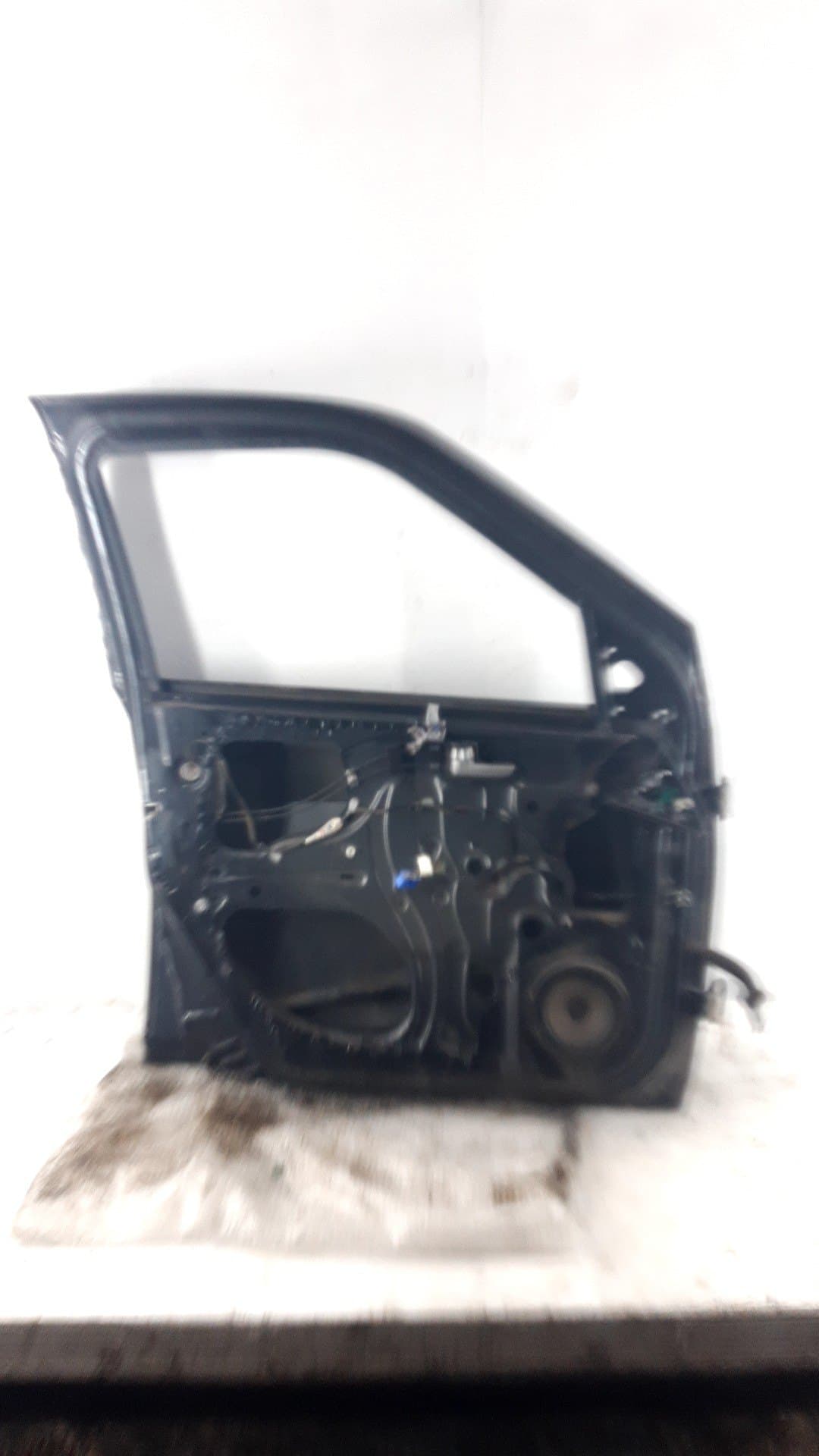Puerta delantera izquierda SUZUKI SWIFT SF BERLINA (EA) 2
