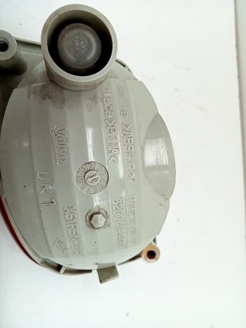 Faro antiniebla trasero derecho RENAULT KANGOO