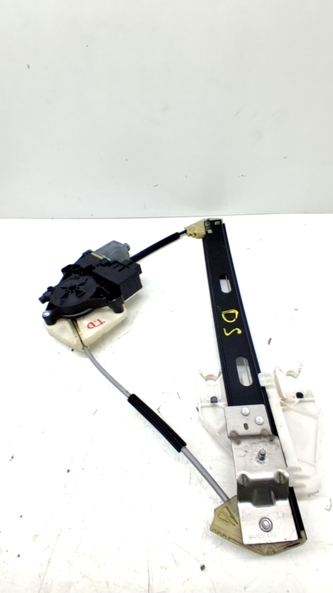Elevalunas trasero derecho SEAT LEON ST (5F8)