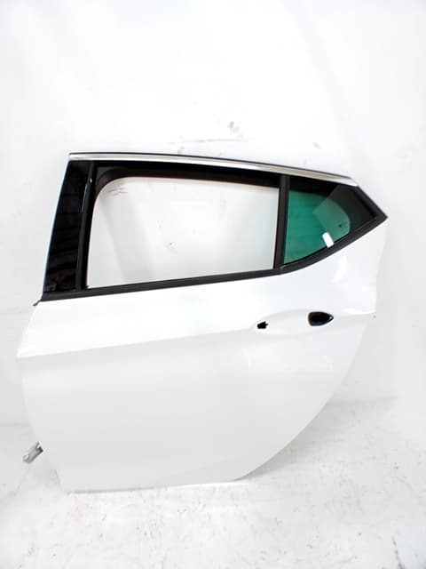 Puerta trasera izquierda OPEL ASTRA K LIM