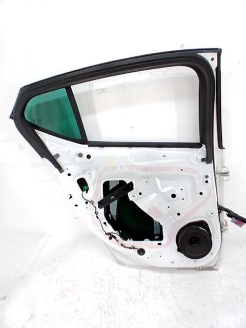 Puerta trasera izquierda OPEL ASTRA K LIM 2