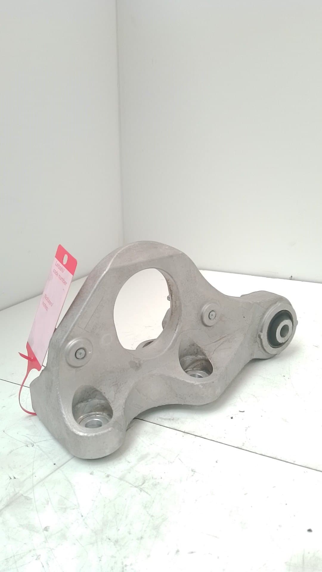Soporte motor VOLVO V40 4