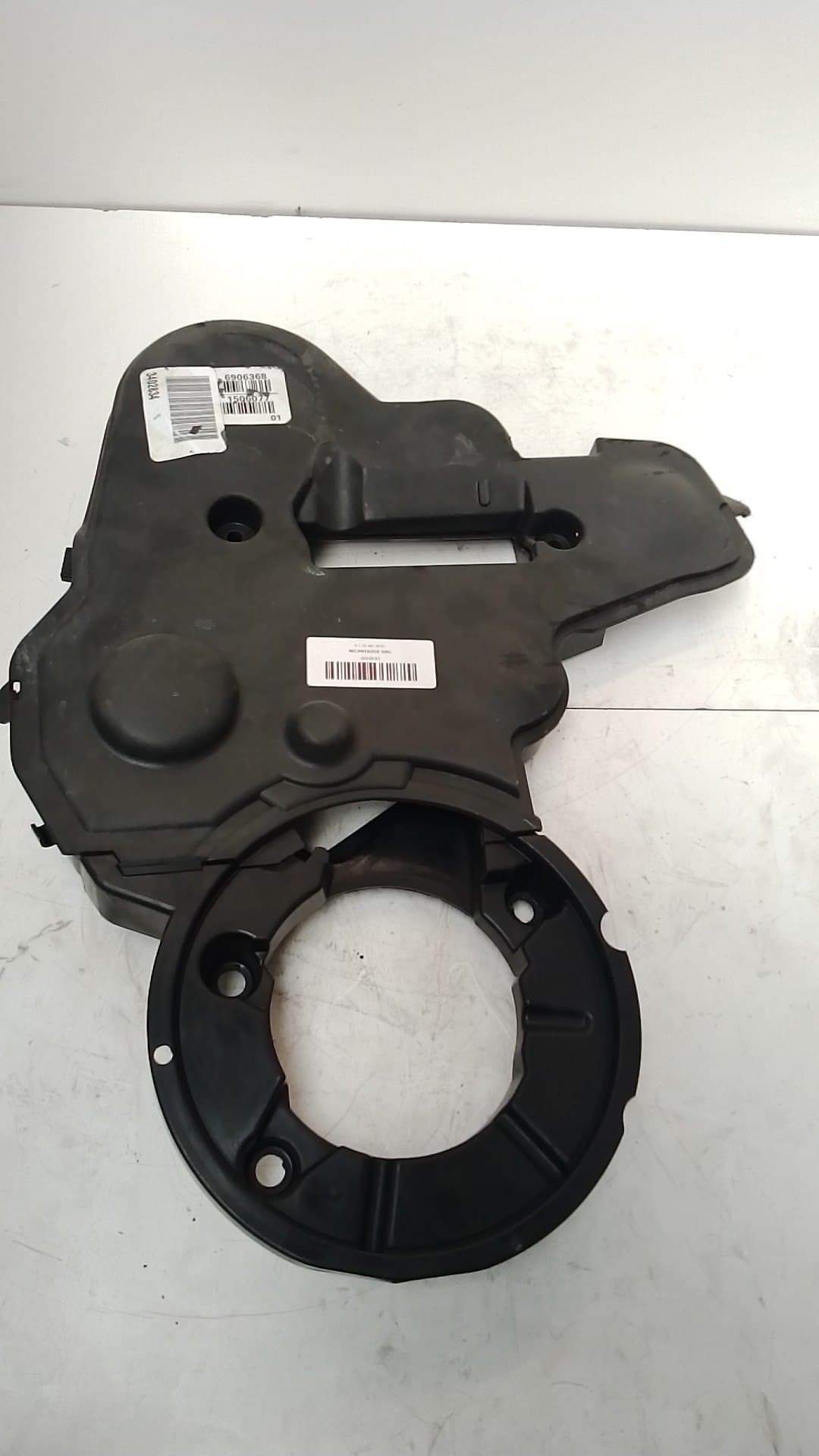 Tapa distribucion VOLVO V40