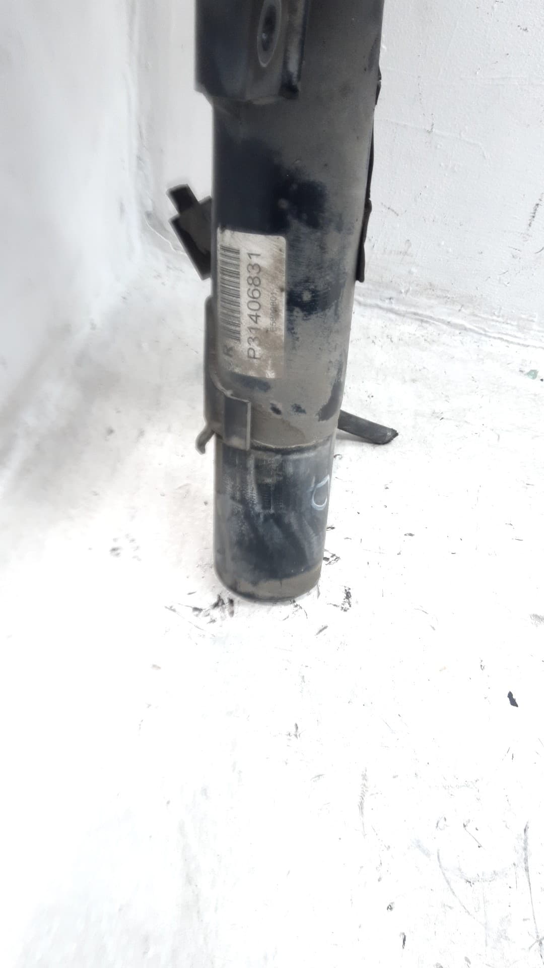 Amortiguador delantero derecho VOLVO V40 3