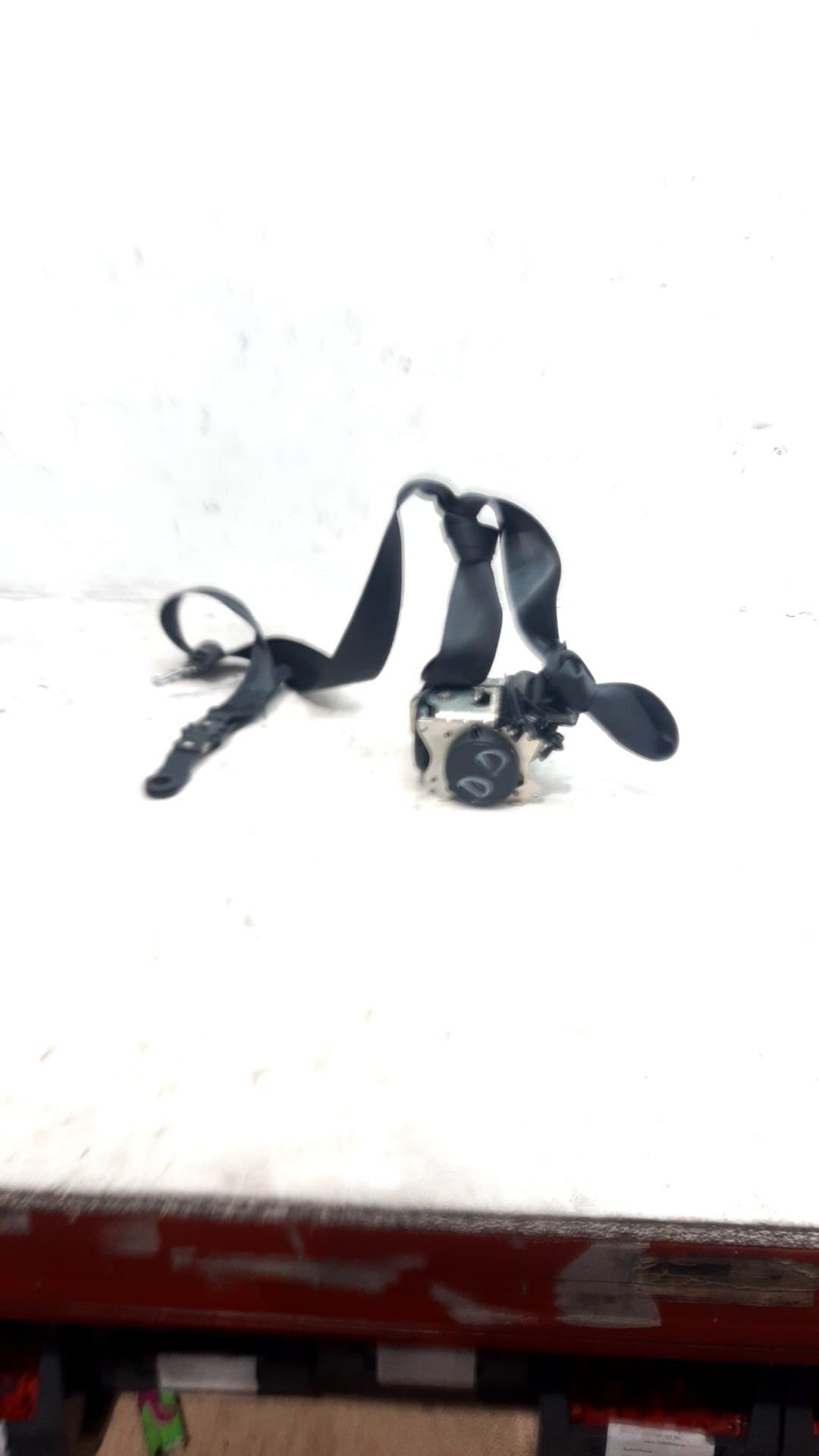 Cinturon seguridad delantero derecho VOLVO V40