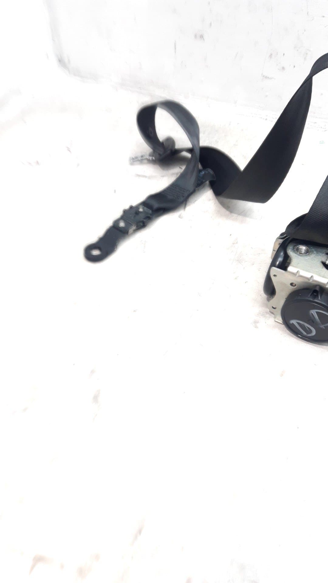 Cinturon seguridad delantero derecho VOLVO V40 2