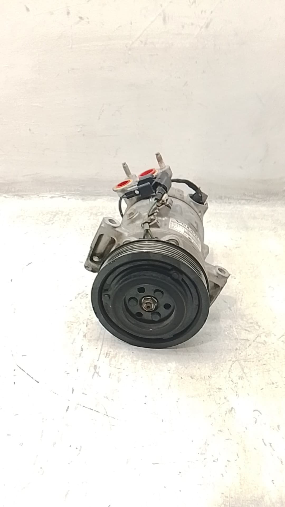 Recambio VOLVO V40 ref. 36010255