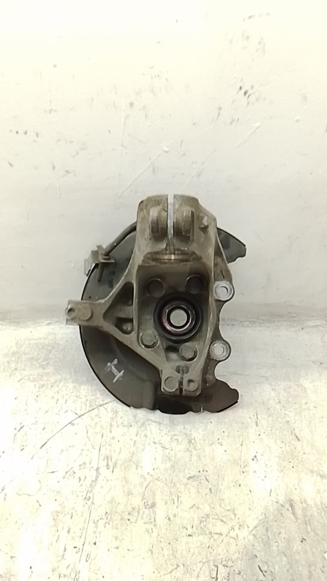 Mangueta delantera izquierda VOLVO V40 3