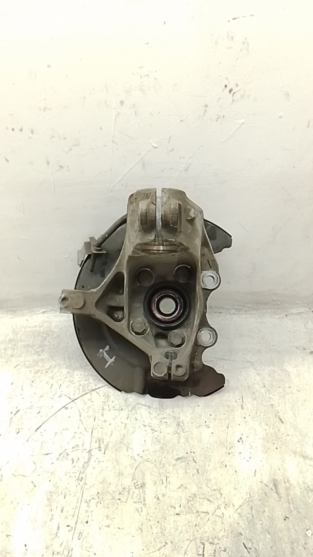Mangueta delantera izquierda VOLVO V40 2