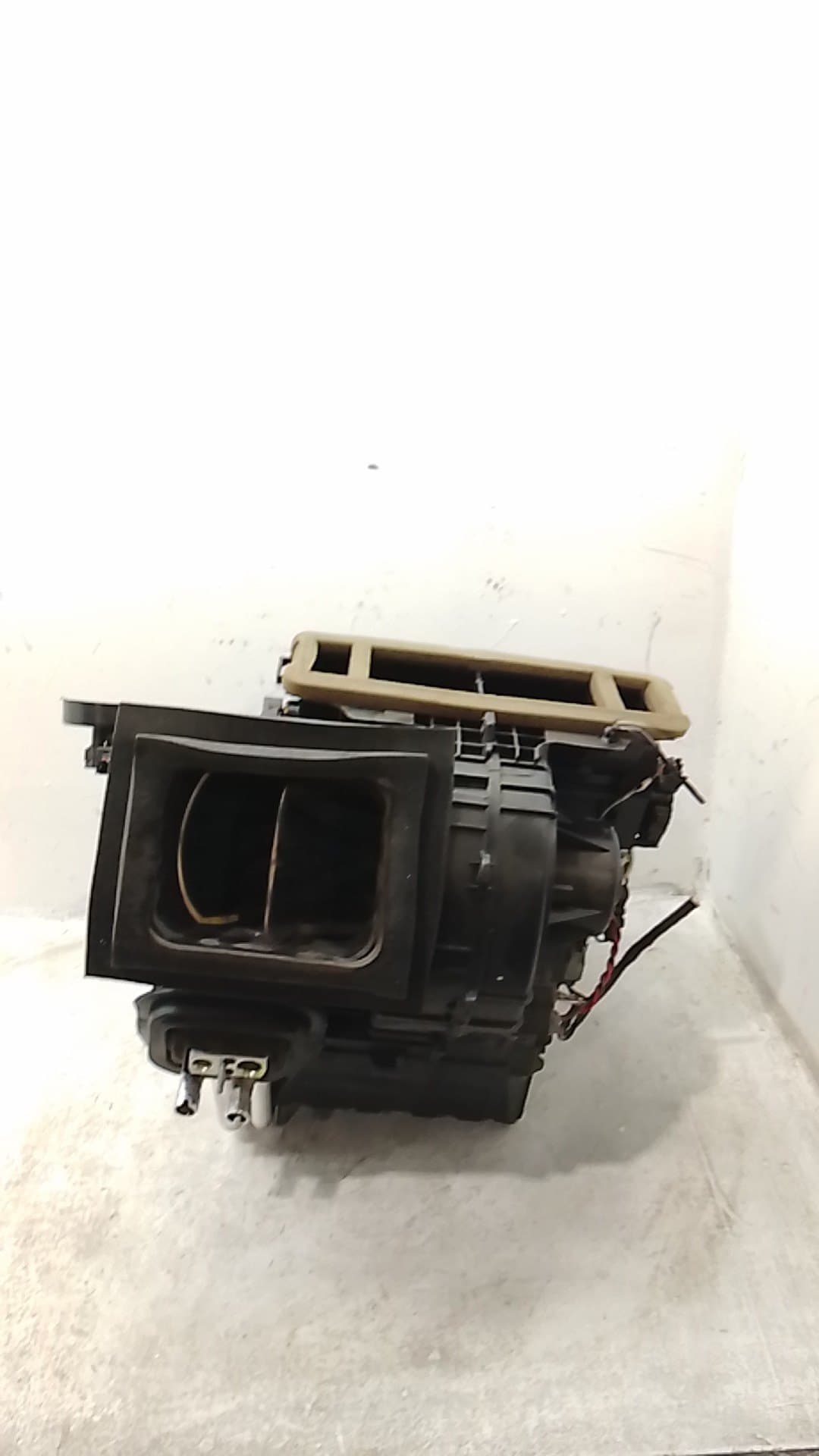 Mueble interior calefaccion VOLVO V40 3