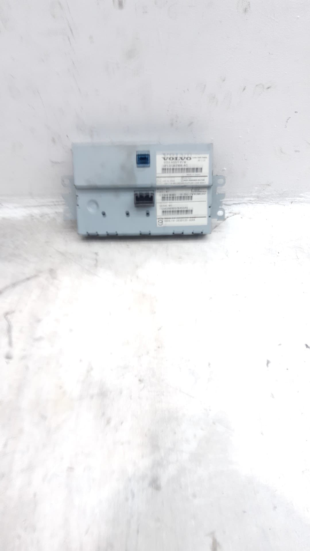 Pantalla multifuncion VOLVO V40 4
