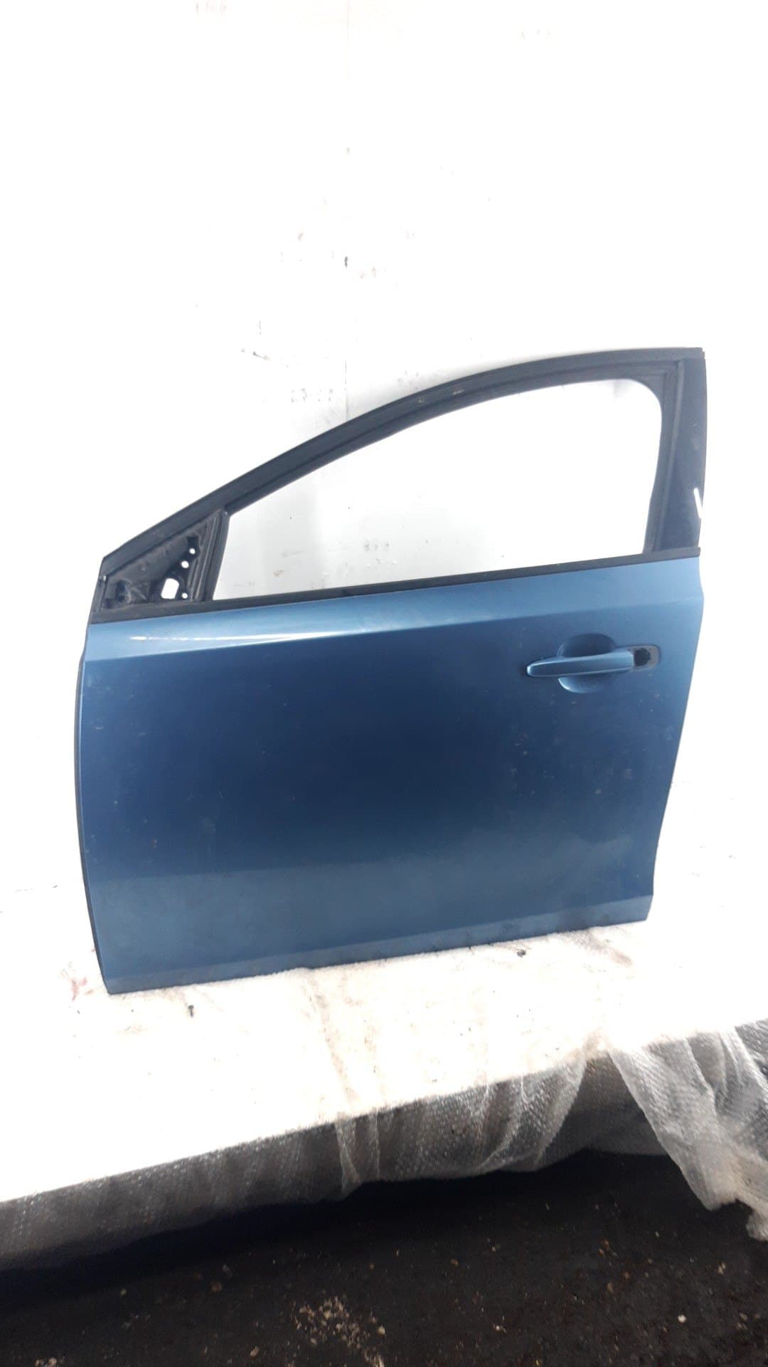 Puerta delantera izquierda VOLVO V40