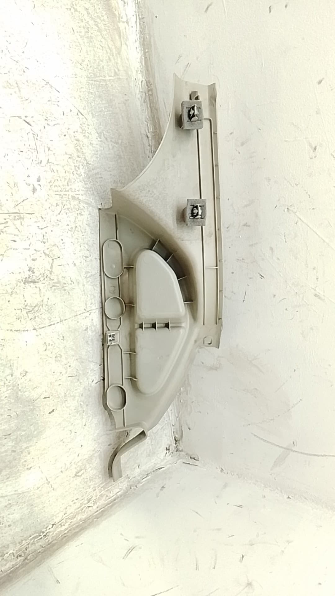 Moldura interior VOLVO V40 2