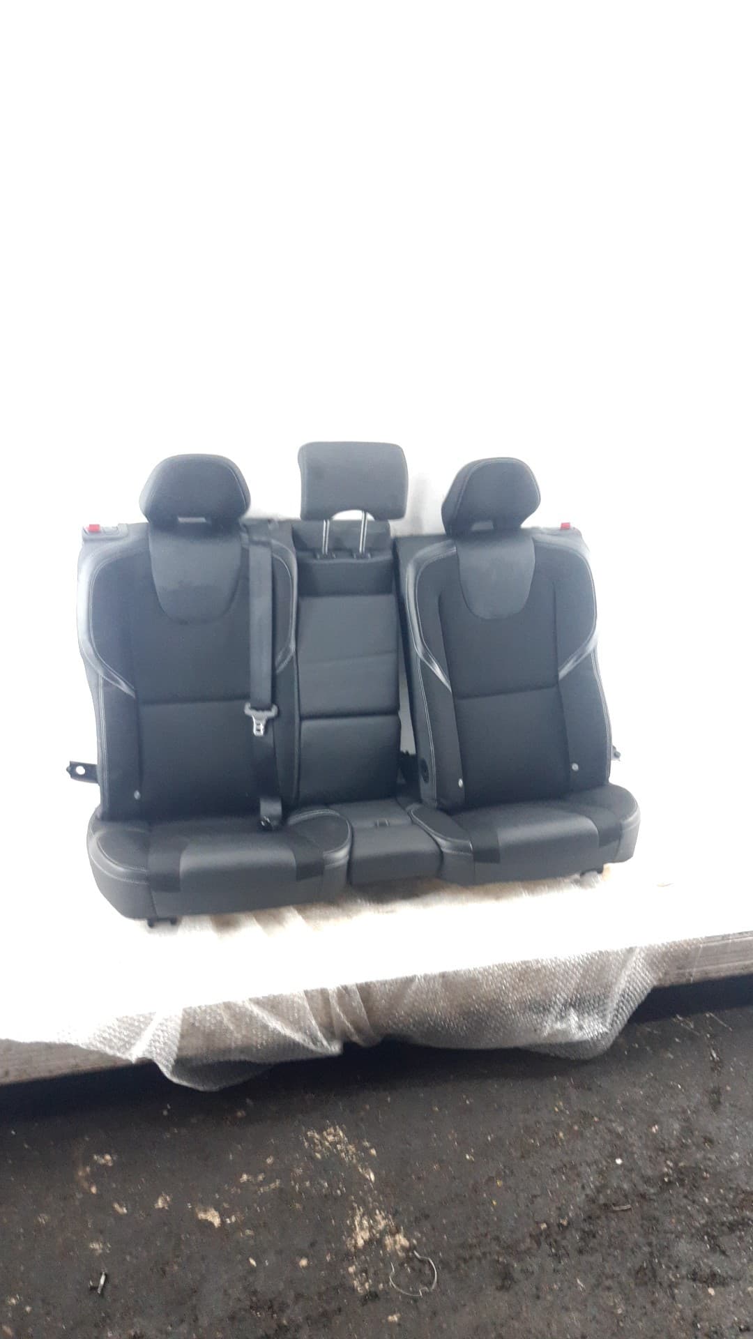 Cerradura asientos traseros VOLVO V40