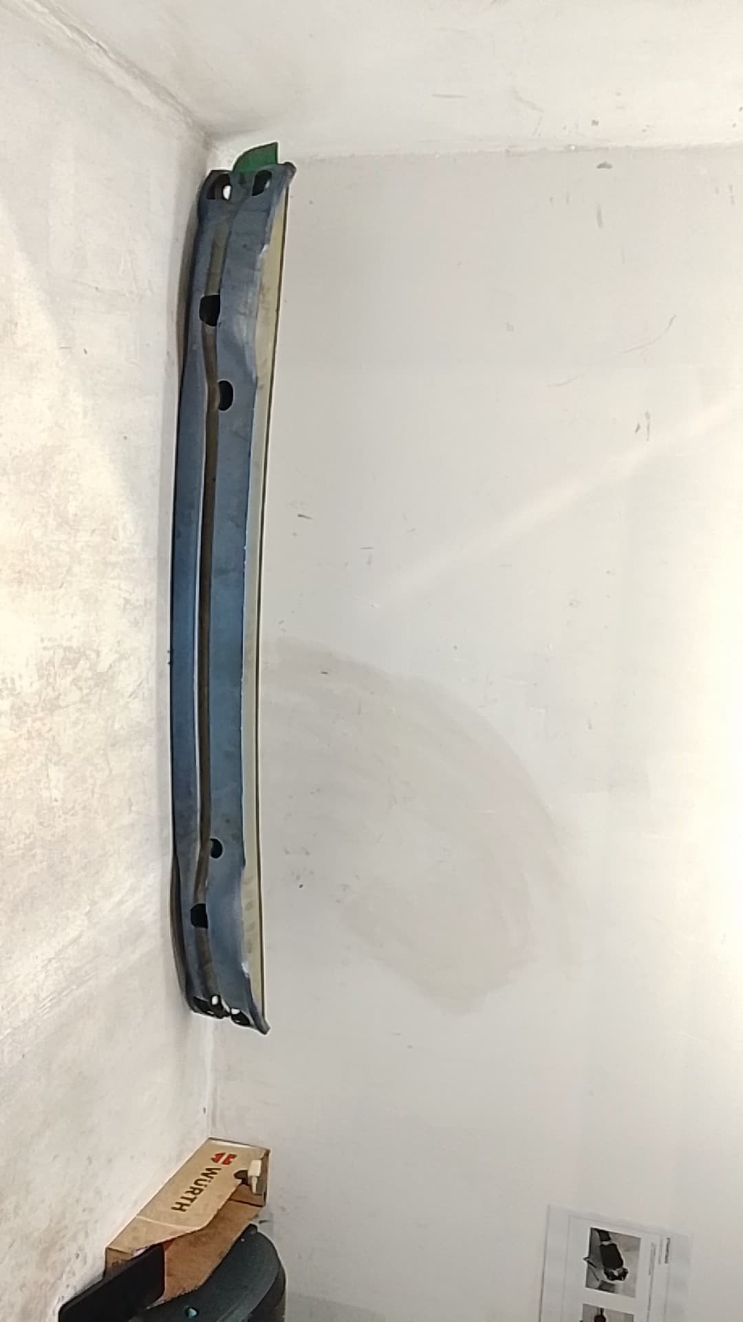 Refuerzo paragolpes delantero VOLVO V40 2