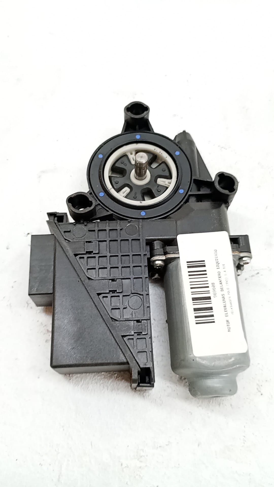 Motor elevalunas delantero izquierdo VOLKSWAGEN POLO (9N1)