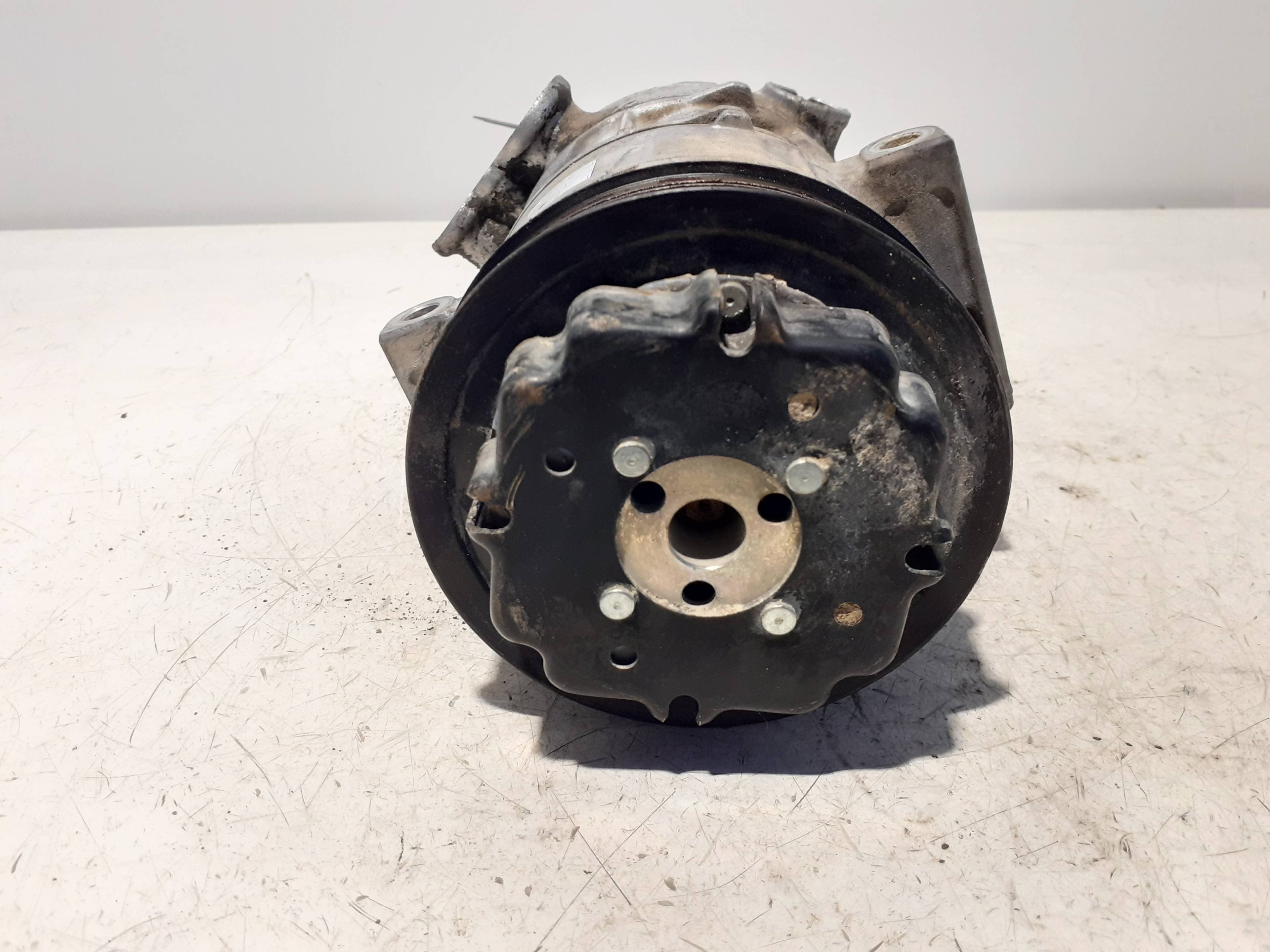 Recambio OPEL CORSA D ref. 55703721