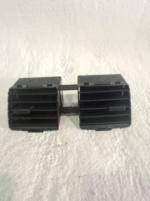 Recambio SUZUKI SX4 ref. 7361079J00S1S