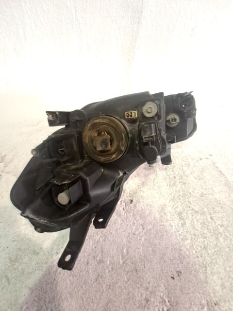 Faro derecho SUZUKI SX4 5