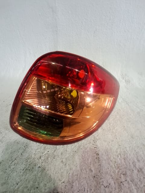 Piloto trasero derecho SUZUKI SX4