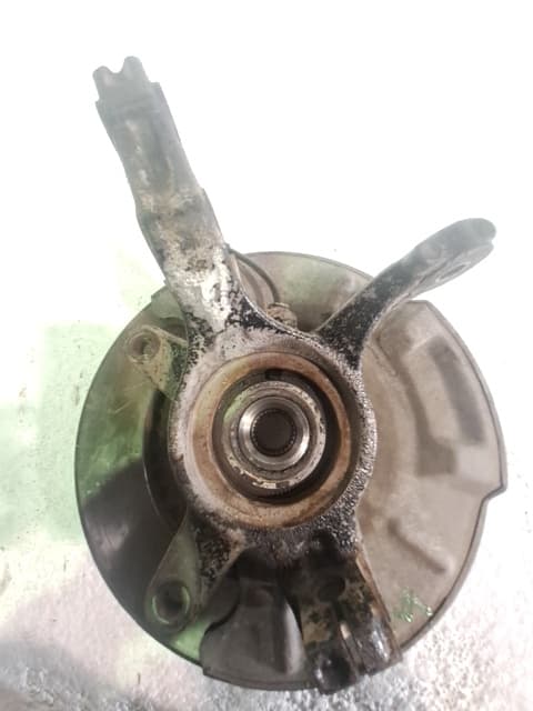 Mangueta delantera derecha SUZUKI SX4
