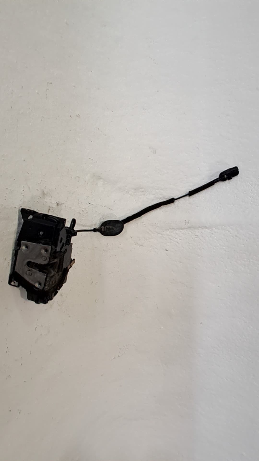 Cerradura puerta delantera derecha RENAULT TWINGO III