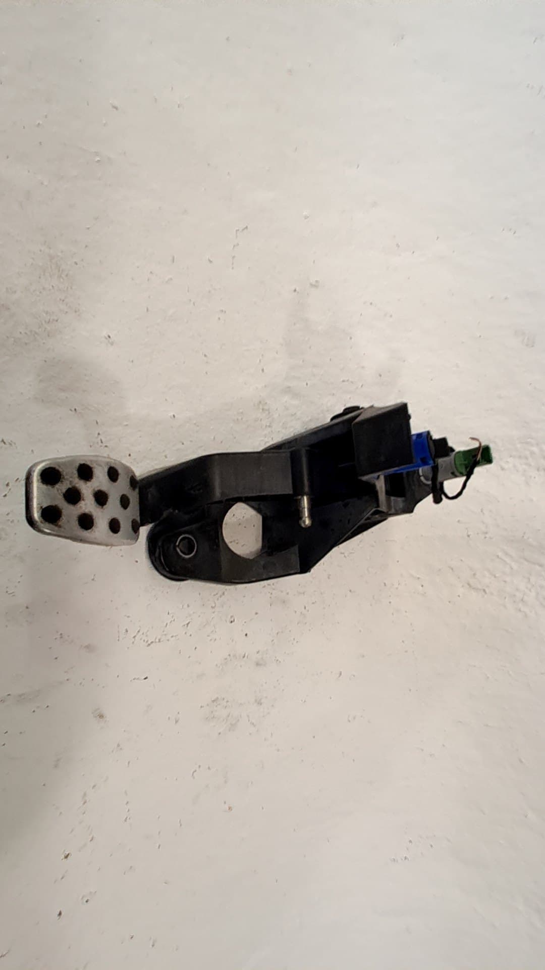 Pedal freno RENAULT TWINGO III 3