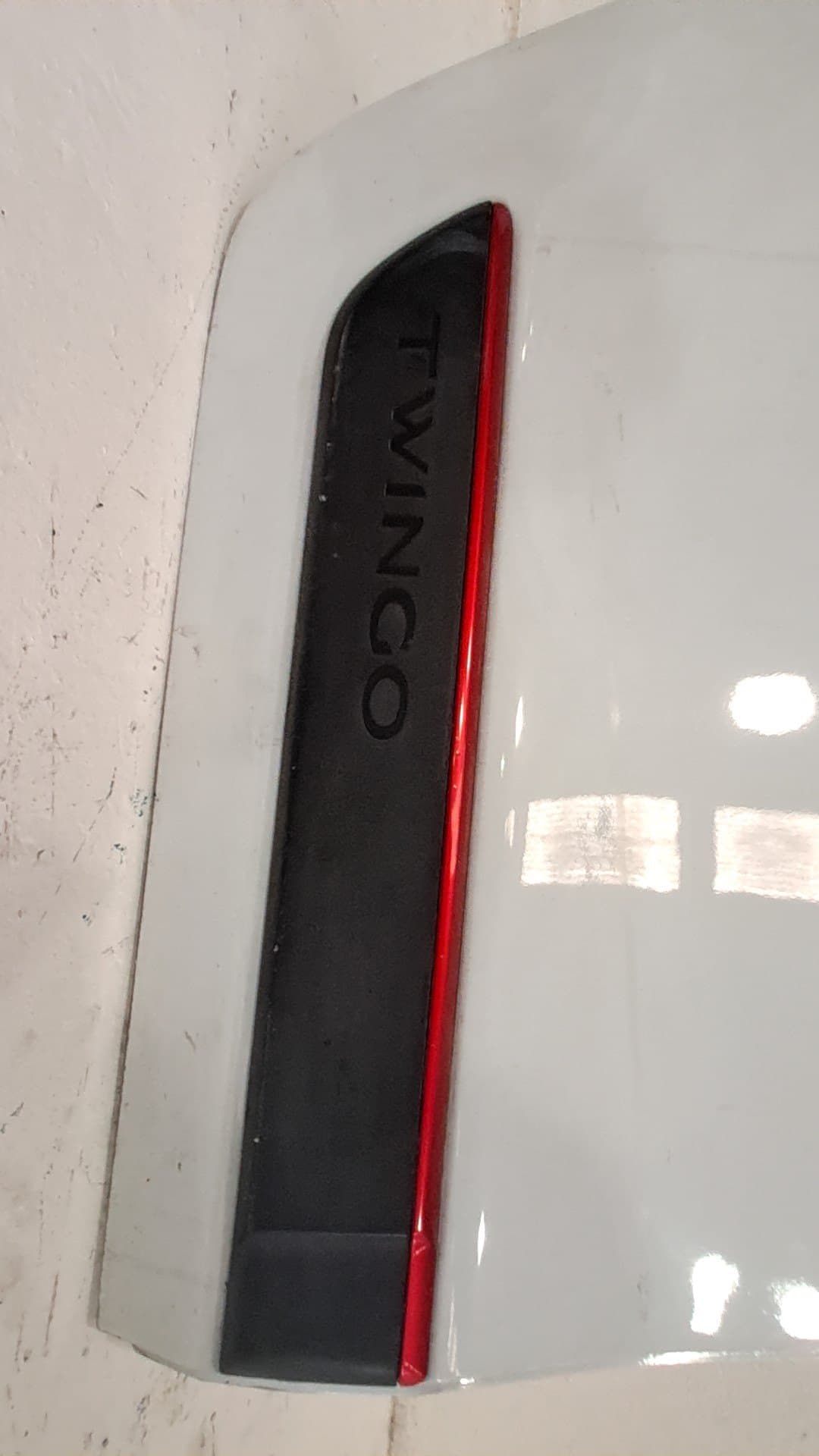 Puerta trasera derecha RENAULT TWINGO III 3