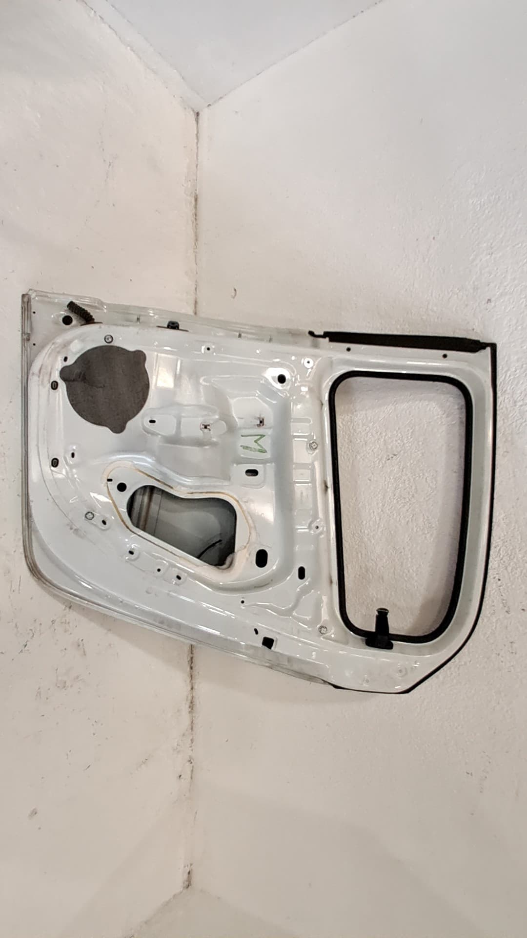Puerta trasera derecha RENAULT TWINGO III 2