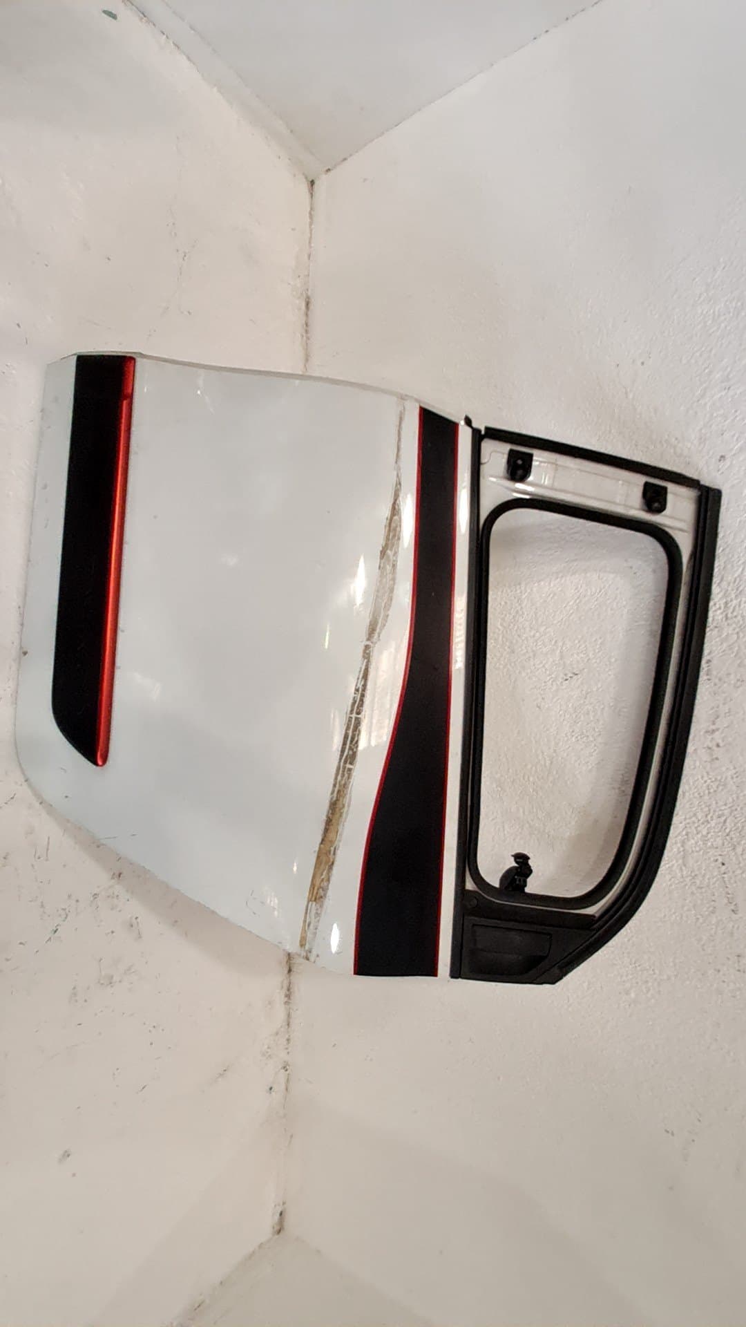Puerta trasera izquierda RENAULT TWINGO III
