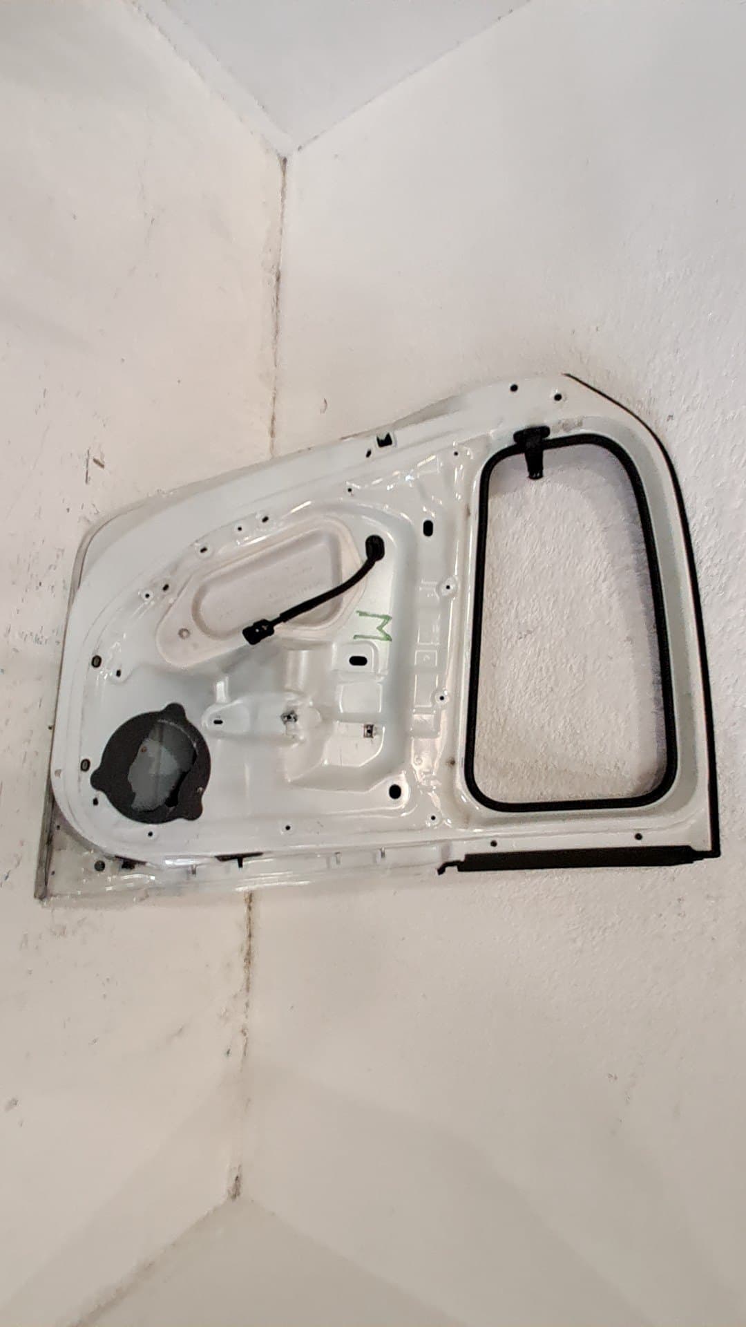 Puerta trasera izquierda RENAULT TWINGO III 3