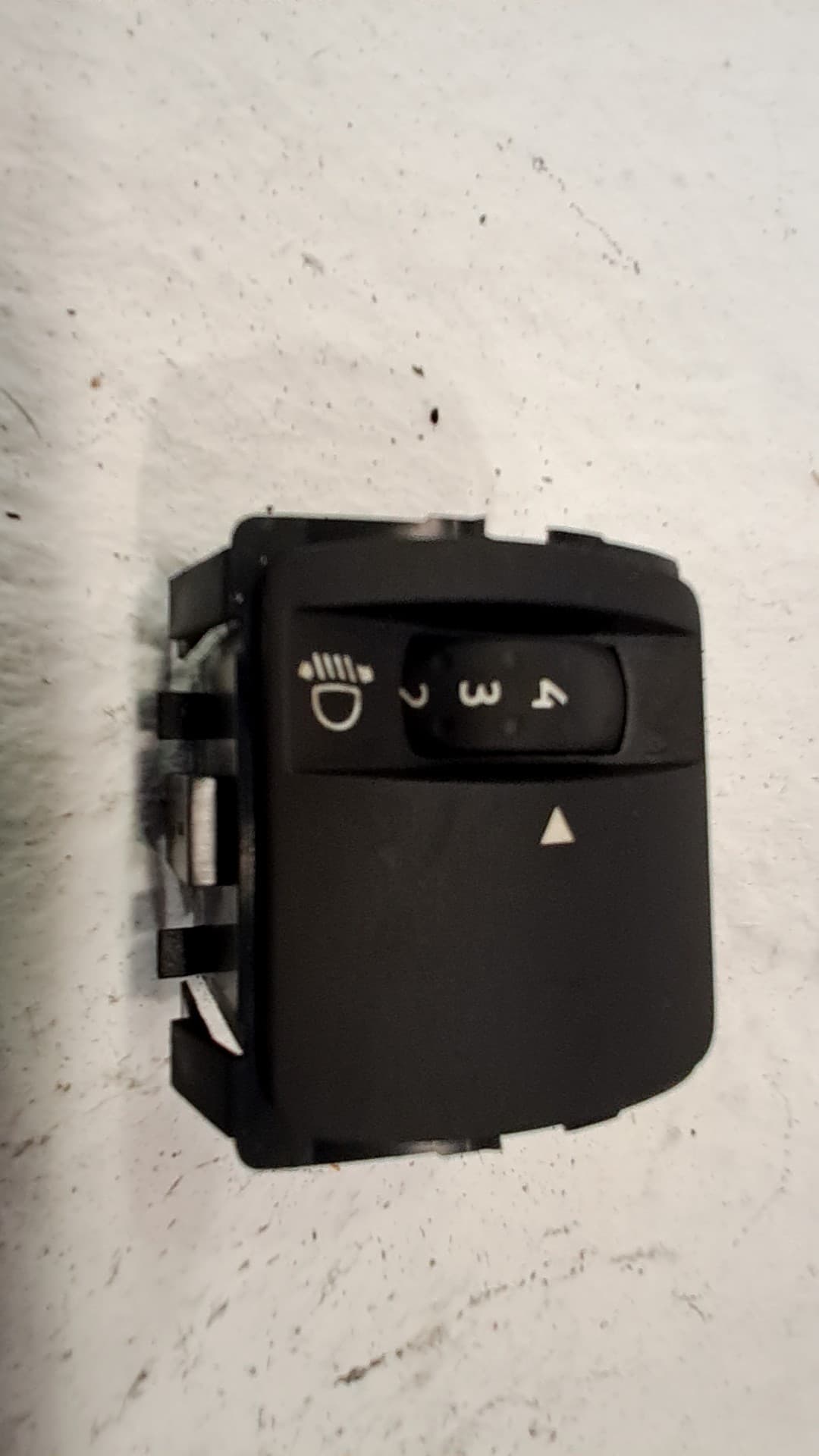 Interruptor RENAULT TWINGO III