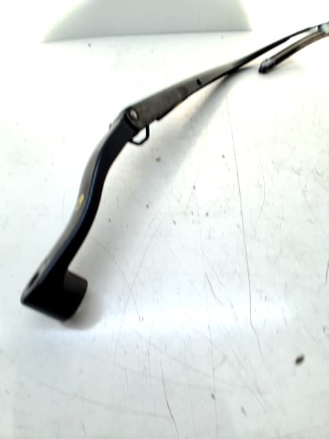 Brazo limpia delantero derecho MAZDA 3 (BL) 2