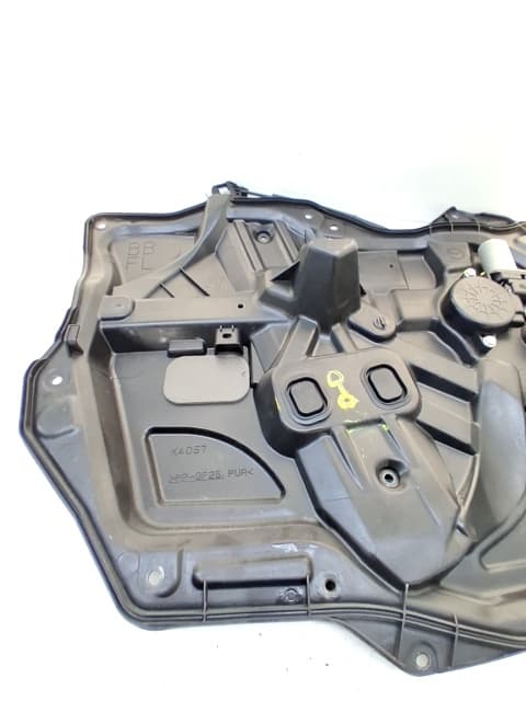 Elevalunas delantero izquierdo MAZDA 3 (BL) 5
