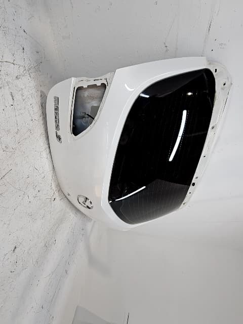 Porton trasero MAZDA 3 (BL) 4