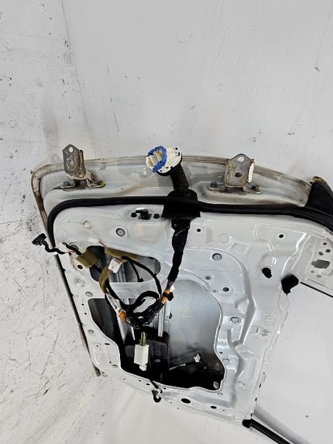 Puerta delantera derecha MAZDA 3 (BL) 3