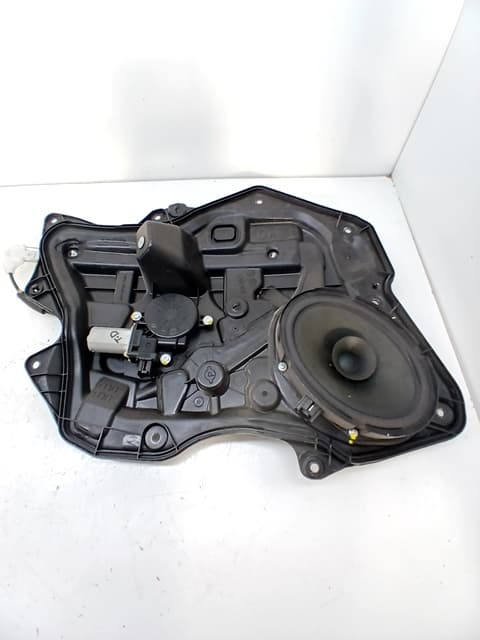 Elevalunas trasero derecho MAZDA 3 (BL) 2