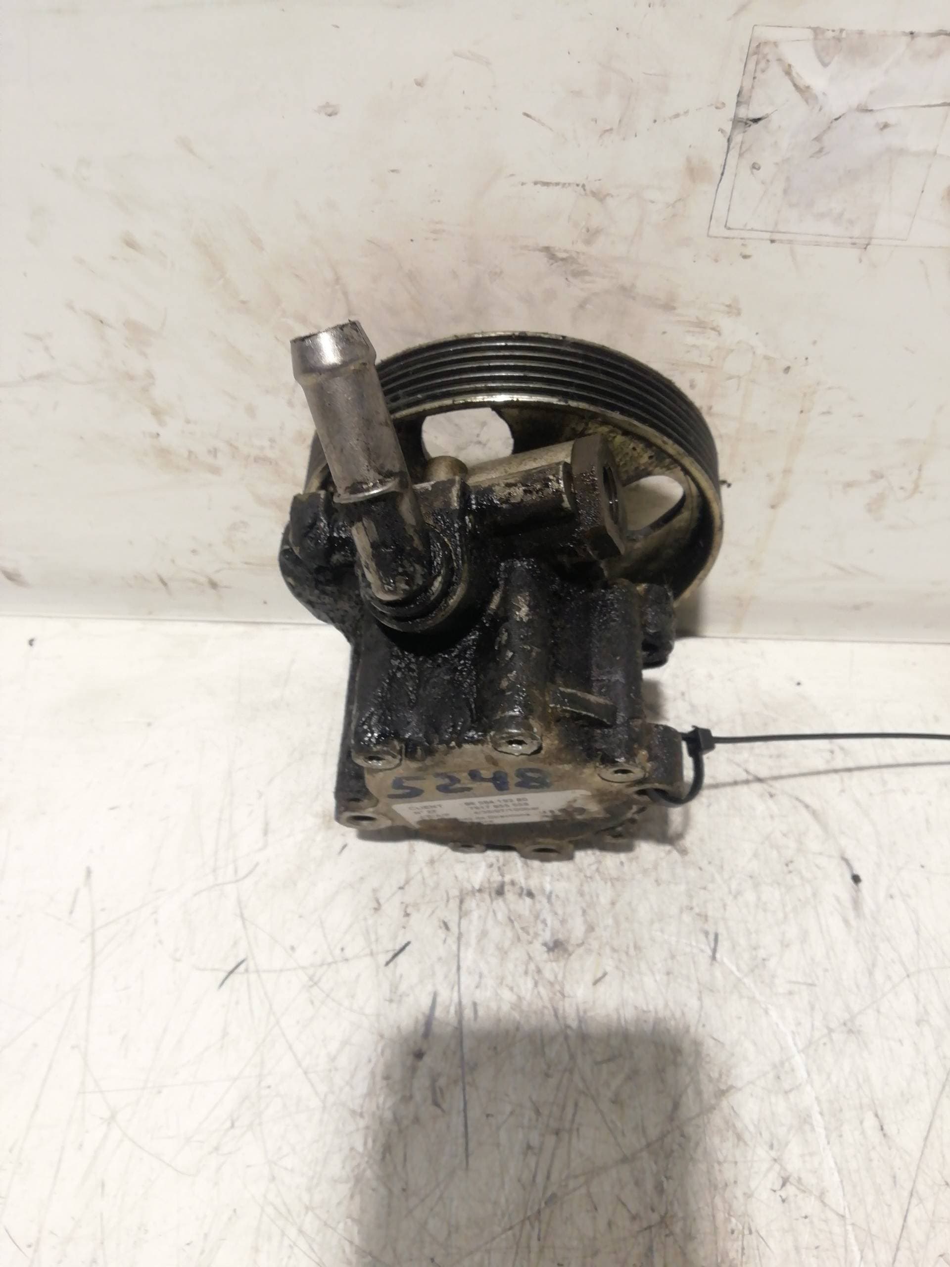 Bomba direccion PEUGEOT 407 SW 5