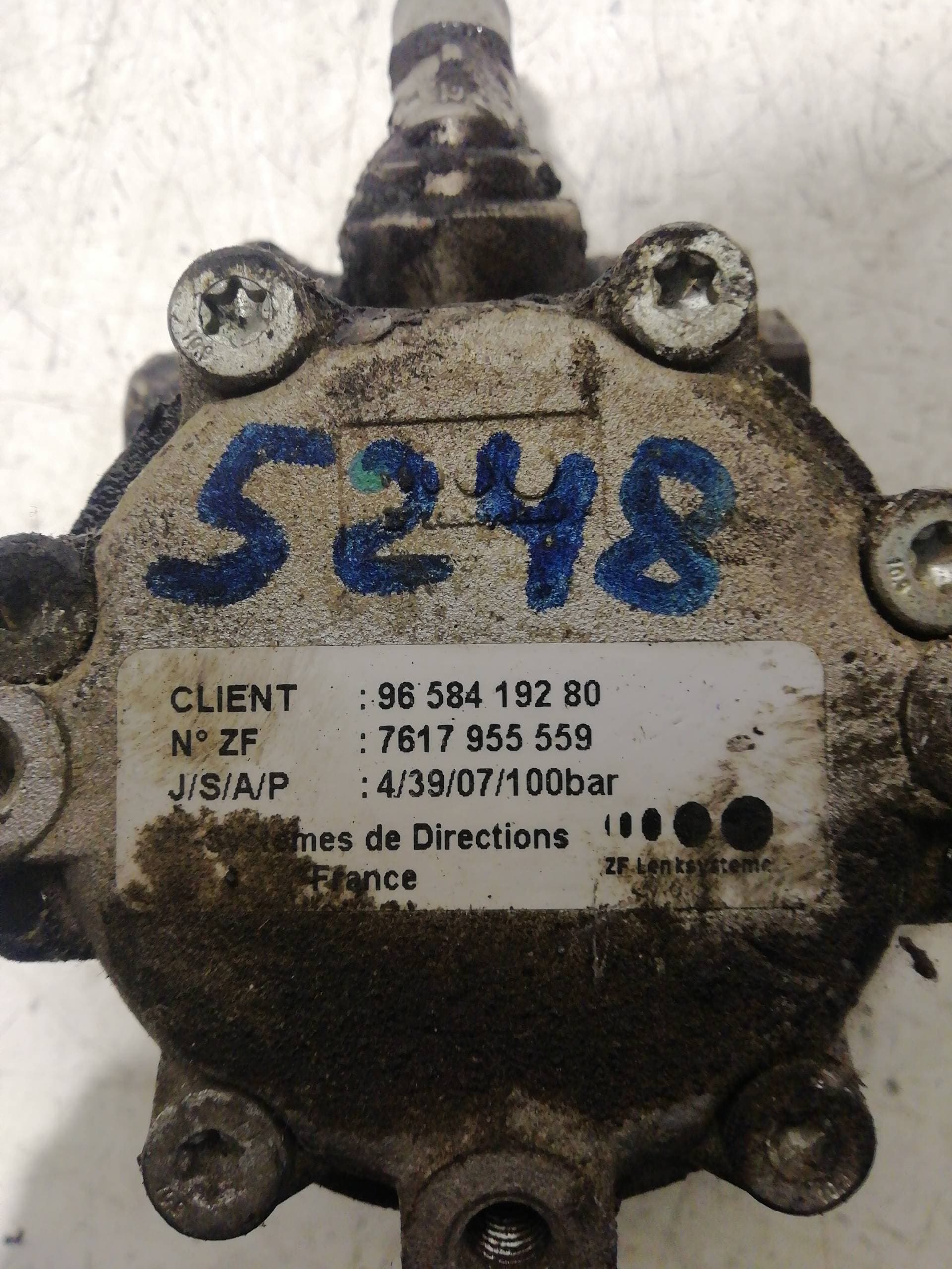 Bomba direccion PEUGEOT 407 SW 2