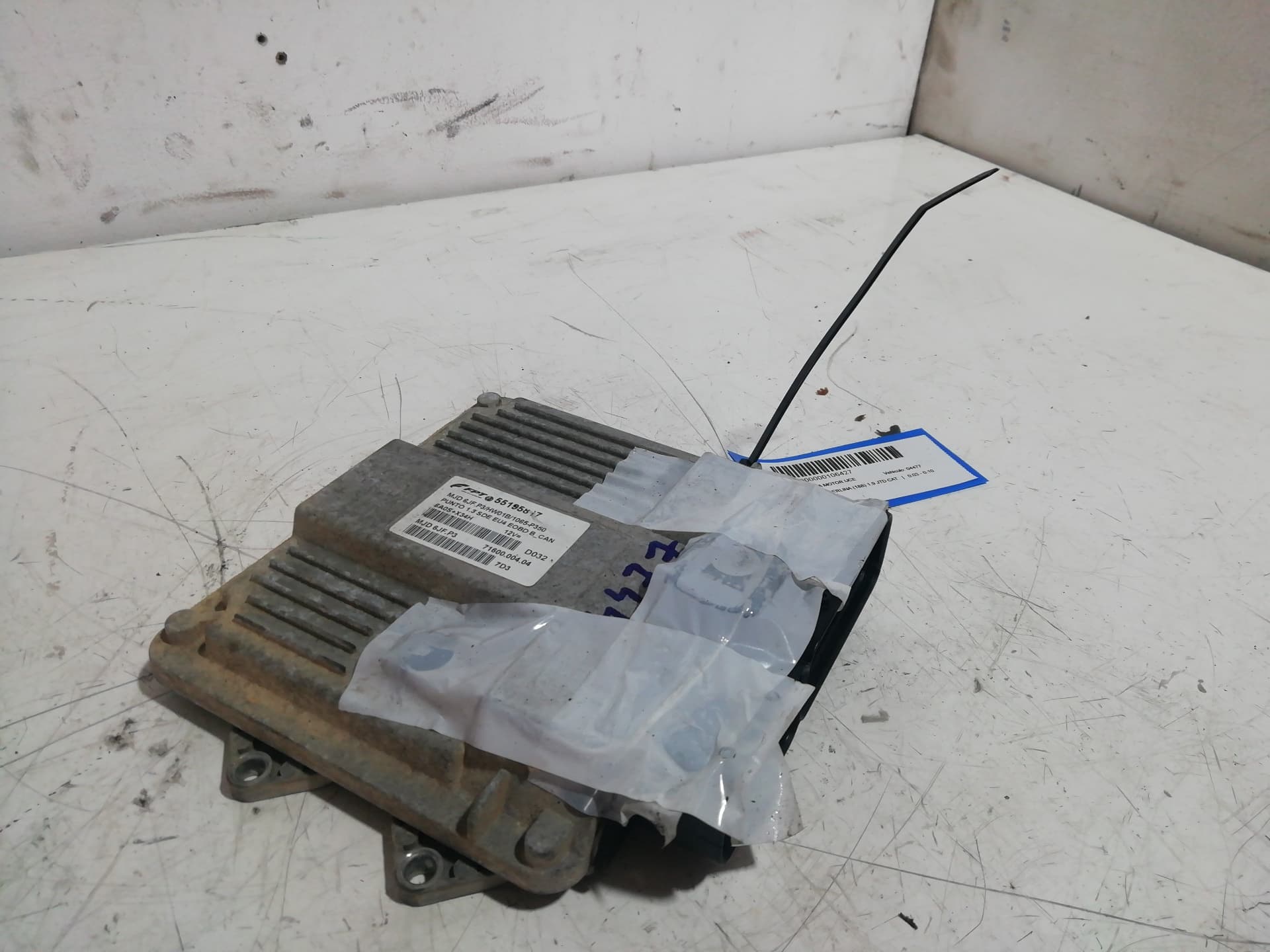 Centralita motor uce FIAT PUNTO BERLINA (188)