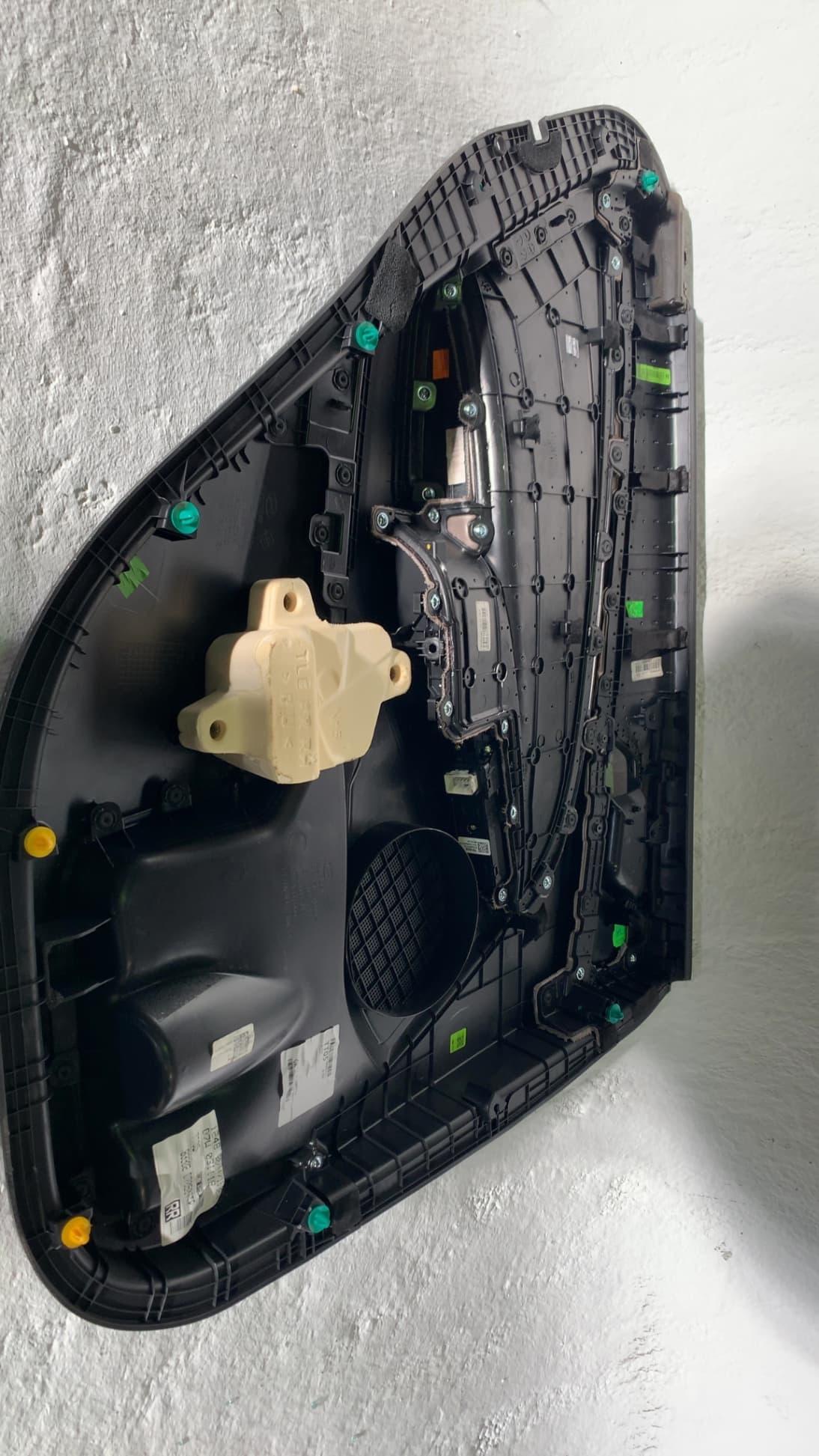 Guarnecido puerta trasera derecha HYUNDAI TUCSON 2