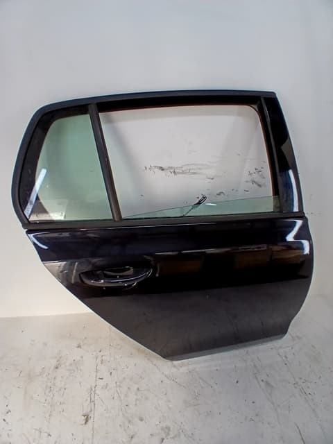 Puerta trasera derecha VOLKSWAGEN GOLF VI (5K1) 3