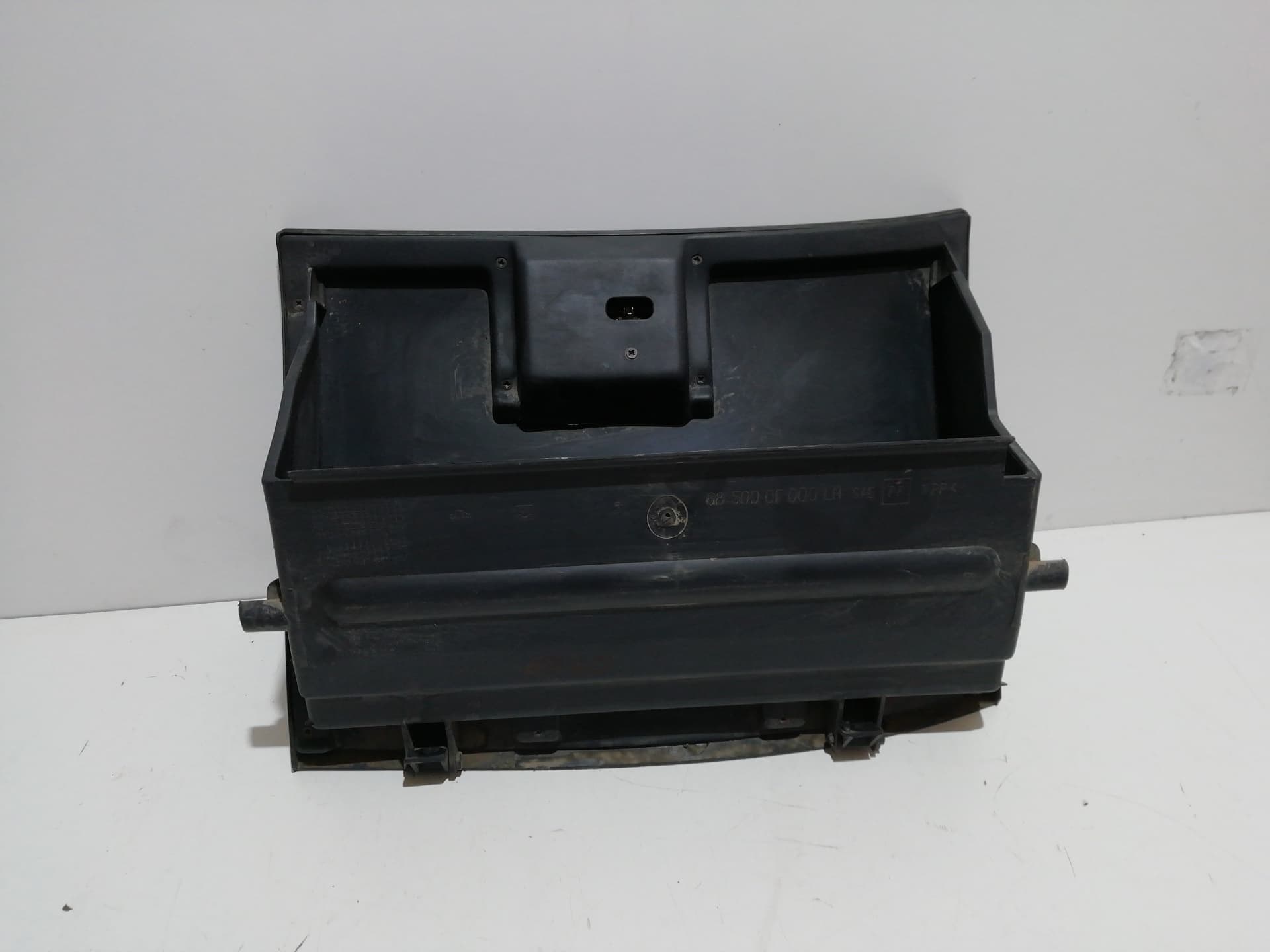 Guantera NISSAN TERRANO/TERRANO.II (R20) 2