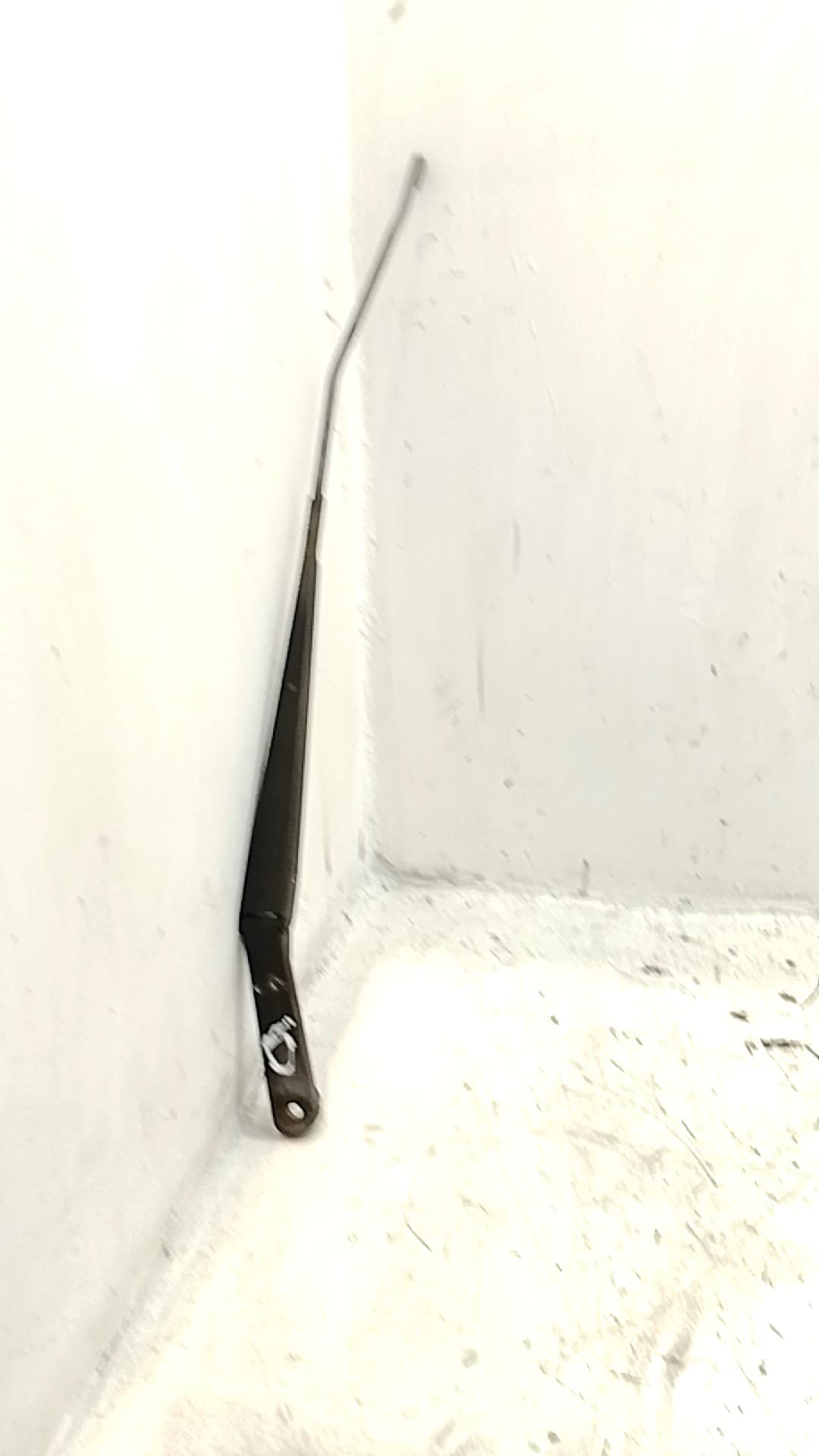 Brazo limpia delantero derecho MAZDA PREMACY (CP)