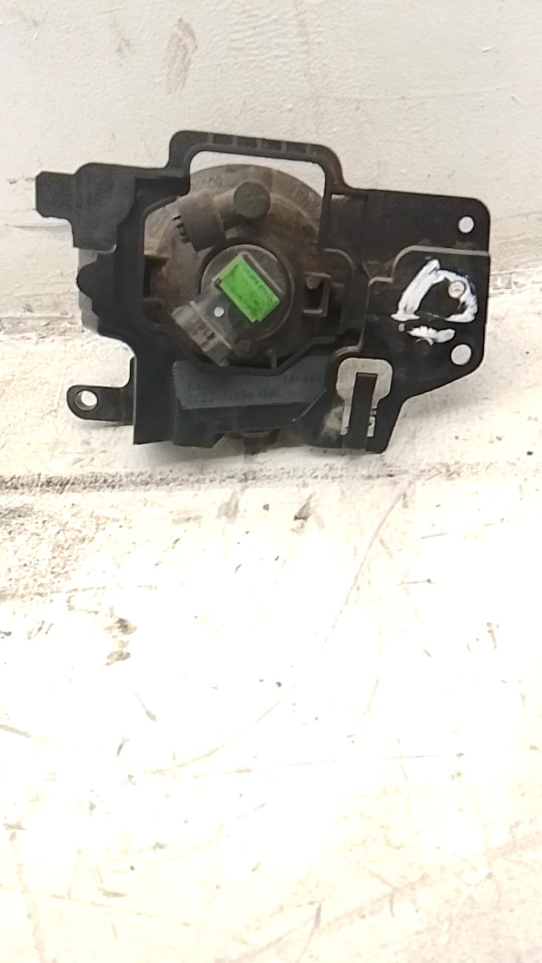 Faro antiniebla derecho MAZDA PREMACY (CP) 2